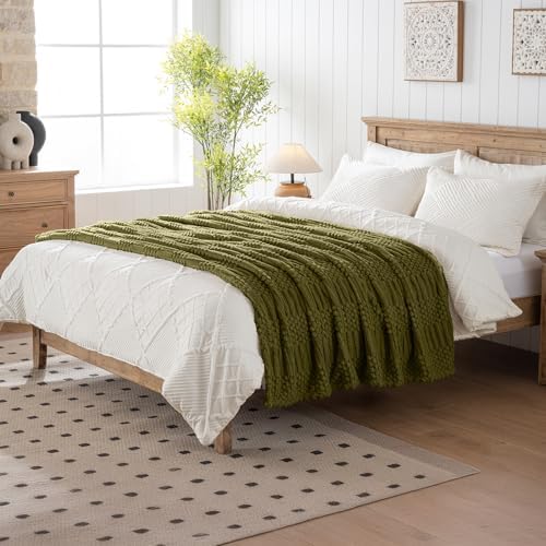 90x104 Inch Green King Size Blanket - Soft & Fluffy Fleece, Neutral Tan Color, Cute & Aesthetic, Perfect for Sofa, Couch, Bed, Living Room & Bedroom, All-Season Use, Plush & Cozy Decorative Blanket