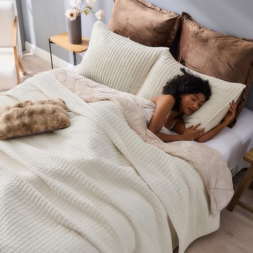 Wonderful - Velvet Quilt Set King Size Cream Ivory, Soft Cotton-Feel Plush Coverlet with Shams, Premium Vertical Channel Stitched, Lightweight All-Season Bedspread