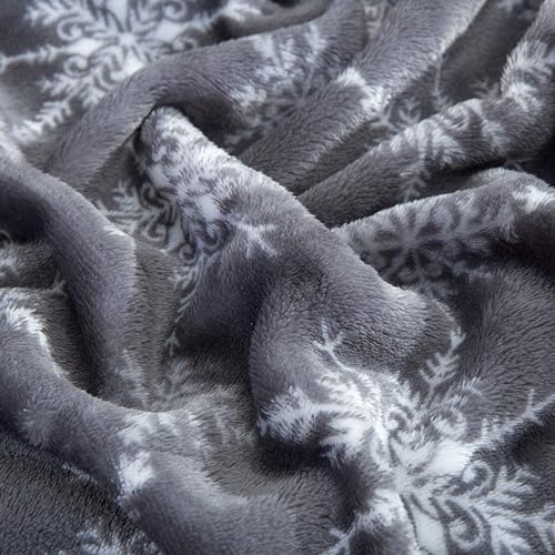 Elegant Comfort Luxuriously Soft 4-Piece Holiday Velvet Plush Flannel Sheet Set - Premium Quality - Cozy Warm, Christmas Fuzzy Velvet Flannel Fleece Deep Pocket Sheet Set - Full, Gray Snowflake