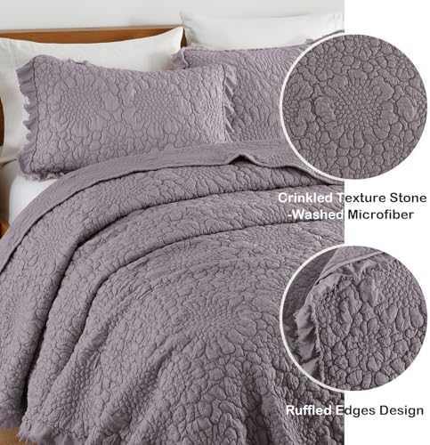 HORIMOTE HOME Shabby Chic Ruffled Quilt King Size,Grey Purple Stone-Washed Microfiber Lightweight Crinkled Farmhouse Rustic Bedding Set, 3 Pieces Reversible Bedspread with Pillow Shams for All Season