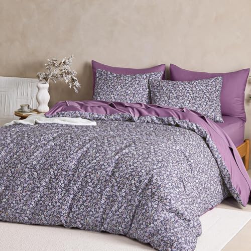 Wake In Cloud - Floral Comforter Set, Cute Vintage Flower Cottagecore Aesthetic for Women Teen Girls, Soft Lightweight Dorm Bedding, 3 Pieces, Dusty Purple, Full Size