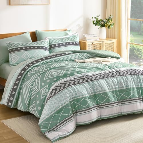 Yiran Comforter Set Queen Size, 7 Pieces Boho Aztec Bed in a Bag, Green Southwestern Bedding Sets for All Seasons, Lightweight Comforter Bed Set with Sheets, Pillowcases & Shams