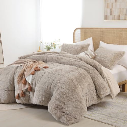 Smoofy Fluffy King Size Comforter Set, Oatmeal Faux Fur Comforter Set 3 Pcs