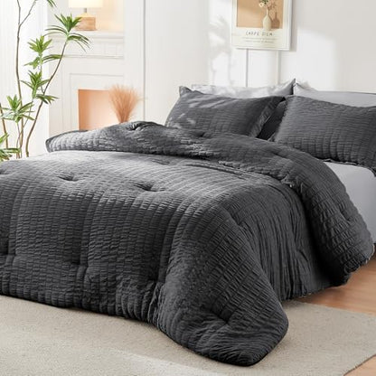 HYMOKEGE Dark Grey/Light Grey Oversized Queen Comforter Set Seersucker 7 Pieces, All Season Luxury Bed in a Bag for Bedroom, Bedding Set with Comforter, Sheets, Pillowcases & Shams