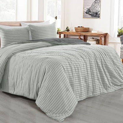HOMBYS Oversized King Boho Comforter Set 128x120, Grey Black Tufted Jacquard Geometry Bedding Comforter for King Bed, Shabby Chic Bed Sets with 2 Matching Pillow Cases