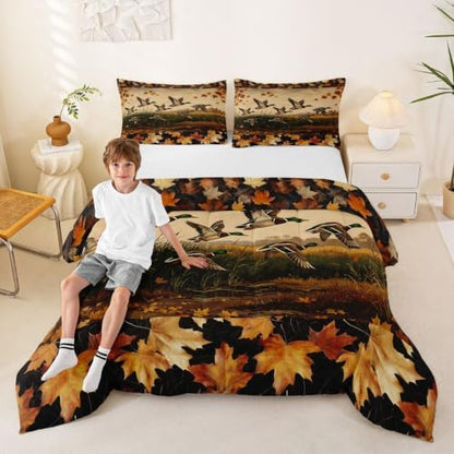 Feelyou Mallard Duck Bedding Set Soft for Boys Girls, Wild Duck Hunting Comforter Set Queen Size Cabin Farmhouse Duvet Quilt Microfiber Maple Leaf Bedroom Decor 3 Pcs with 2 Pillow Cases