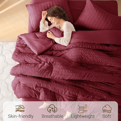 MUXHOMO 5 Pieces Twin Comforter Set, Seersucker Bed in a Bag Twin Size, All Season Luxury Bedding Set with Comforter, Flat Sheet, Fitted Sheet, Pillowcase & Sham, Burgundy