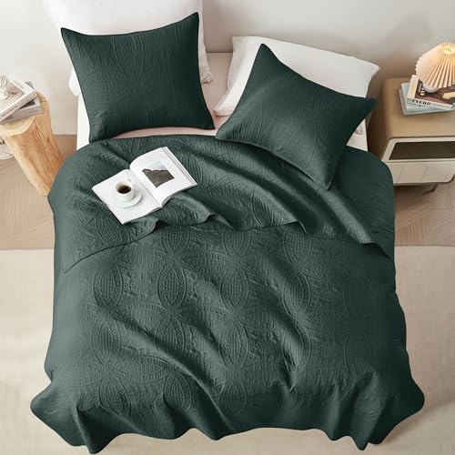akkialla Forest Green Twin Quilt Set,Ultrasonic Lightweight Bedspread Coverlet for Modern Minimalist Bedroom,Soft Microfiber Coin Pattern Bedding,2-Piece (1 Quilt,1 Pillow Sham)