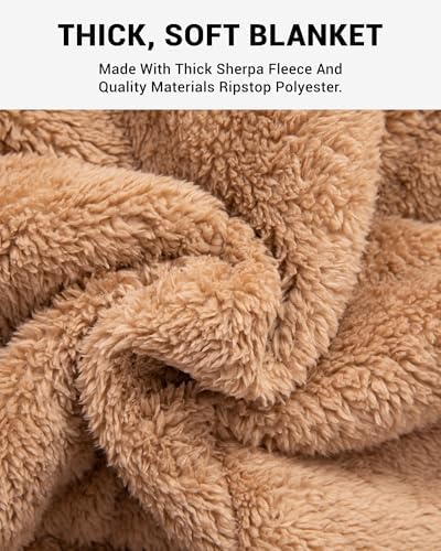 KingCamp Large Camping Blanket with Sherpa Lining, Green 79"x 57"