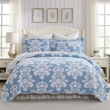 Queen Size Quilt Set - Blue and White Floral Quilt with Shams