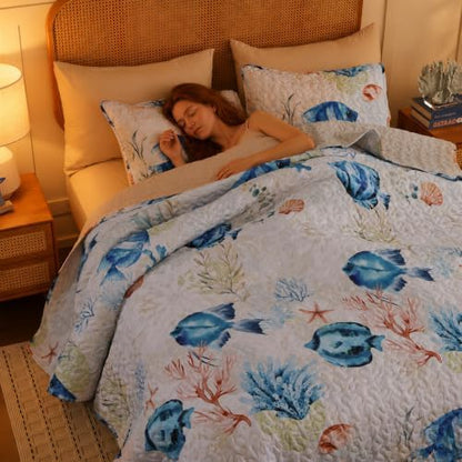 weigelia Coastal Quilt Bedding Set King Size, Nautical Summer Bedspread