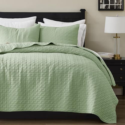 palassio Sage Green 100% Cotton Quilt King Size Bedding Sets with 2 Pillow Shams, Textured Lightweight Soft Bedspread Shabby Chic Coverlet, Quilted Comforter Bed Cover for All Season, 3 Pieces