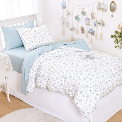 Wake In Cloud - Floral Comforter Set with Sheets, Coquette Cottagecore Aesthetic Flower Shabby Chic Pattern for Women Teen Girls, 5 Pieces Bed in a Bag, White Blue, Twin Size