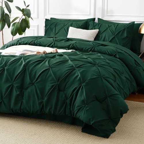 CozyLux Full Comforter Set Emerald Green, 7 Pieces Pintuck Bed in a Bag