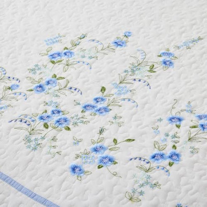 100% Cotton Full Size Quilt Set – 3-Piece Lightweight Bedspread Coverlet with Embroidery, All-Season Bohemian Bedding Set for Master Bedroom Guest Room White with Blue Embroidery