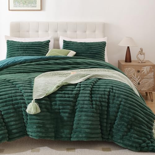 Smoofy Fluffy Queen Size Comforter 3 PCS - Dark Green Fleece Bedding Set