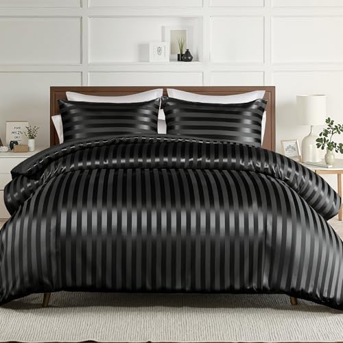 Whale Flotilla 2-Piece Reversible Silky Soft Breathable Twin Comforter Set