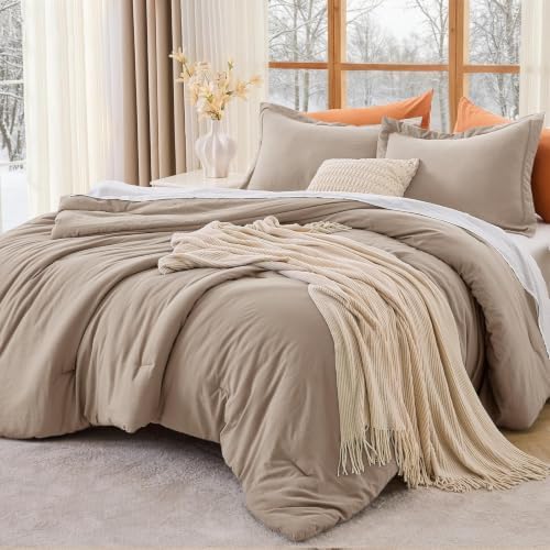 MUXHOMO Oversized Queen Comforter Sets, All Season Ultra Soft Down Alternative Bedding - 3 Piece Lightweight Bed Set Includes 1 Comforter (98"*98") and 2 Pillow Shams (20"x26"), Dark Linen
