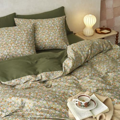 Wake In Cloud - Floral Comforter Set, Cute Vintage Flower Cottagecore Aesthetic for Women Teen Girls, Soft Lightweight Dorm Bedding, 3 Pieces, Olive Green, King Size