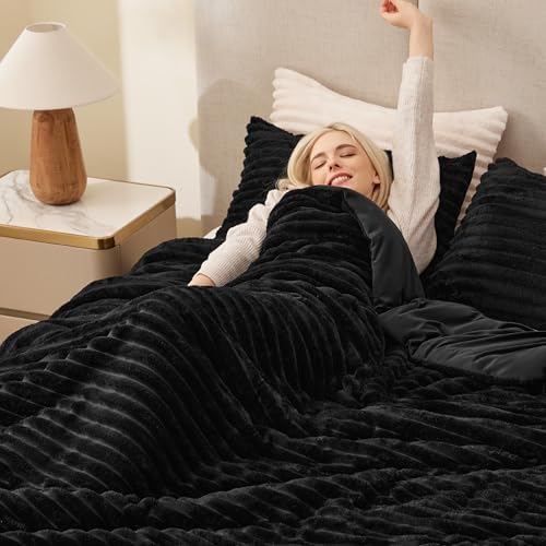 EXQ Home Fluffy Comforter Set California King Size,3 Pieces Bed Set,Dark Black