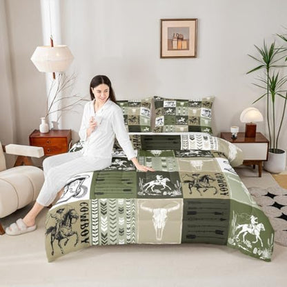 Manfei Cowboy Comforter Set Twin Size, Bull Skull Horse Arrow Quilt Set with 1 Pillowcase, Army Green Lattice Patchwork Bedding Set 2pcs for Kids Boys Bedroom Decor Western Duvet Insert