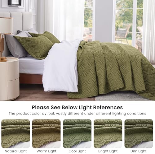 Love's cabin Quilts for Full Bed Olive Green Bedspreads Bedding Set - Lightweight Bedspread Comforter - Wave Pattern Bedding Coverlet for All Season - 3 Pieces (1 Quilt, 2 Pillow Shams)