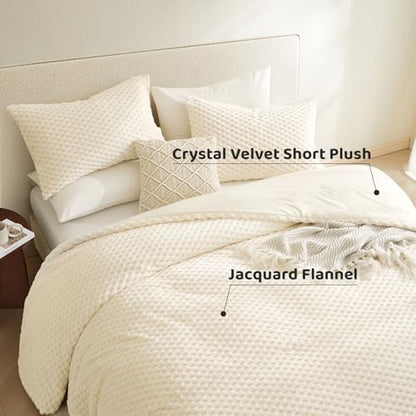 Petrichor Fluffy Queen Comforter Set - Ultra-Soft Cream White Flannel Thick Comforter for Queen Bed, Luxury Warm Bedding Set for Winter & Fall, Cozy Fuzzy Bed Set,1 Comforter & 2 Pillowcases