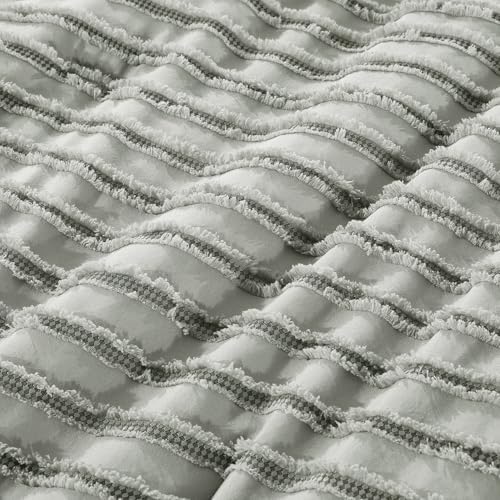 HOMBYS Oversized King Boho Comforter Set 120x120, Grey Black Tufted Jacquard Geometry Bedding Comforter for King Bed, Shabby Chic Bed Sets with 2 Matching Pillow Cases