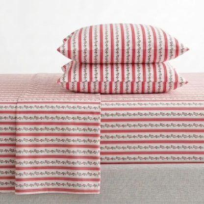 Martha Stewart - King Size Sheet Set with Fitted Sheet & Pillowcases