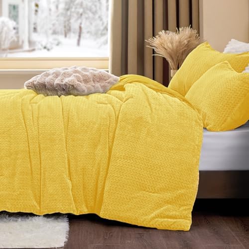 ChiXpace Fleece King Size Comforter Set Yellow, Fluffy Bed Set 3 Pieces