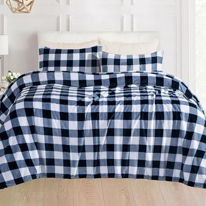Elegant Comfort Luxuriously Soft 4-Piece Velvet Plush Flannel Sheet Set - Premium Quality -Cozy Warm, Anti-Static, Non Pilling Fuzzy Velvet Flannel Fleece Deep Pocket Sheet Set- Queen, Buffalo Navy