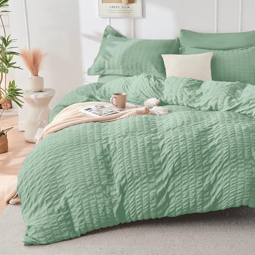 HYMOKEGE Sage Green California King Comforter Set Seersucker 7 Pieces, All Season Luxury Bed in a Bag for Bedroom, Bedding Set with Comforters, Sheets, Pillowcases & Shams