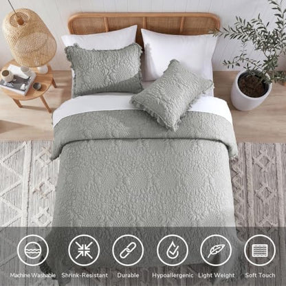 HORIMOTE HOME Dark Grey Ruffled Quilt Queen Size, Stone-Washed Microfiber Lightweight Crinkled Farmhouse Rustic Shabby Chic Bedding Set, 3 Pieces Reversible Bedspread with Pillow Shams for All Season