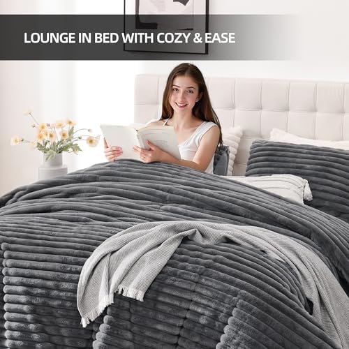 Smoofy Fluffy Twin Size Comforter 2 PCS - Dark Grey Fleece Bedding Set