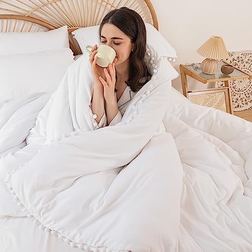 YIRDDEO Queen Comforter Set, White Ball Pom Fringe Bedding Set 3 Pieces