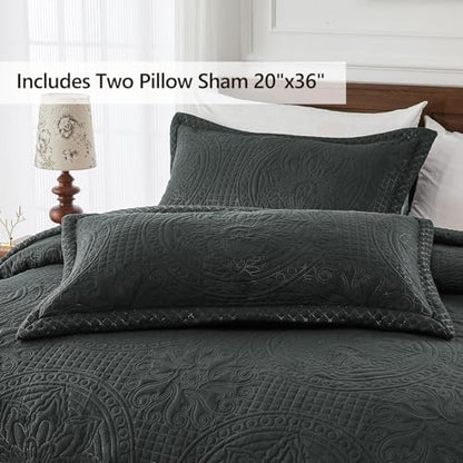 Qucover King Bedspread Medallion Pattern Quilt Bedding Set 3 Piece Black
