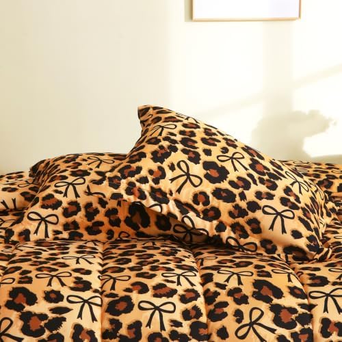Mooreeke Queen Size Comforter Sets, Leopard Print and Bow Tie Patterned Bedding for All Seasons, 3-Piece Vintage Bed in a Bag with Fluffy Quilted Reversible Comforter & 2 Pillow Shams