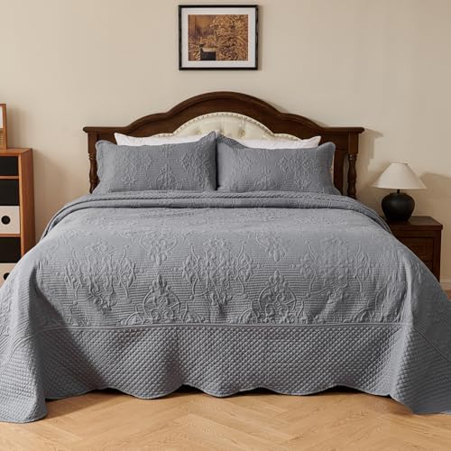 EVENHUG Oversized King Bedspreads California King Quilt Set with Pillow Shams Extra Wide Large King Size Quilts Lightweight Coverlet Bedding Sets Light Grey 120"x120"