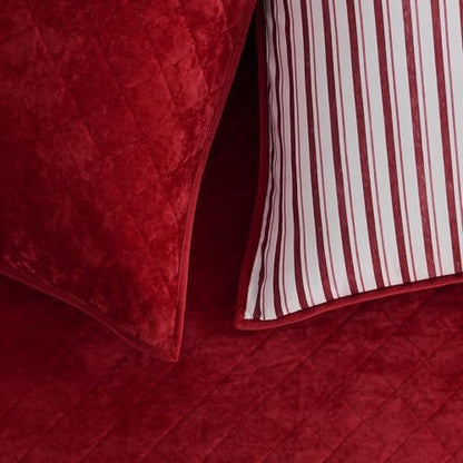 Wonderful Christmas Red Luxury Velvet Quilt Set Queen, 5-Piece Cotton Stripe Quilt All-Season Breathable Bedding with 2 Elegant Cushions,Versatile for Bedroom, Fit for Adults, Teens & Kids, 94"x94"