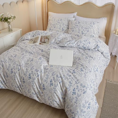 Blue Floral Comforter Set Full Size White Soft Microfiber Bedding Set Soft Fluffy Vintage Garden Style Botanical Comforter Set for Girls Women Cottagecore Flowers Boho Comforter with 2 Pillowcases
