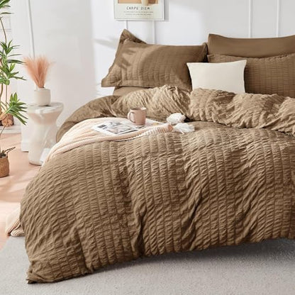 HYMOKEGE Brown California King Comforter Set Seersucker 7 Pieces, All Season Luxury Bed in a Bag for Bedroom, Bedding Set with Comforter, Sheets, Pillowcases & Shams
