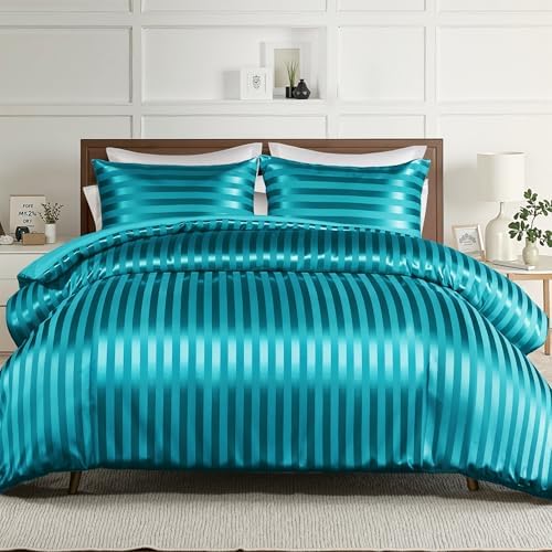 Whale Flotilla 3-Piece Reversible Silky Soft Breathable King Comforter Set