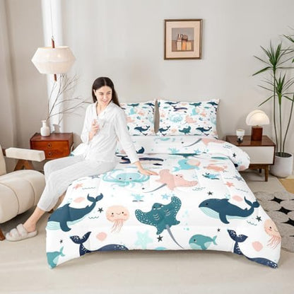 Kids Kawaii Whale Bedding Set Cute Dolphin Comforter Set for Girls Boys Children King Cartoon Crab Jellyfish Octopus Comforter Underwater World Quilt Duvet Ocean Animal Theme Bedroom Decor 3 Pcs