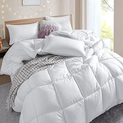 Winter Extra Warm White Super King Size Down Alternative Comforter, Heavyweight Fiberfill Comforter Duvet Insert 120x98 with Corner Tabs - Ultra Soft Brushed Microfiber Shell