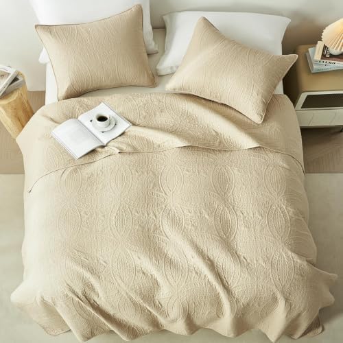 akkialla 118"x106" Beige California King Quilt Set, Oversized Floor-Length Bedspread, Modern Coin Pattern Microfiber Coverlet, 3-Piece All Season Bedding with 2 Pillow Shams