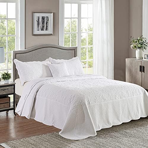 HoneiLife California King Quilt - Oversized King Bedspreads 120x120, 4-Piece Cal King Quilt Sets,Rustic Bedding Sets King Size,Reversible Coverlets Lightweight Bed Cover for All Season Use-White