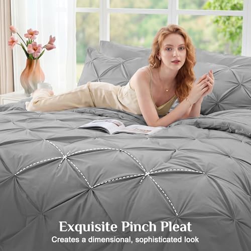 JOLLYVOGUE Queen Comforter Set 7 Pieces - Bed in a Bag Queen for All Season, Pintuck Bedding Comforter Sets with Comforter, Flat Sheet, Fitted Sheet and Pillowcases & Shams, Light Grey