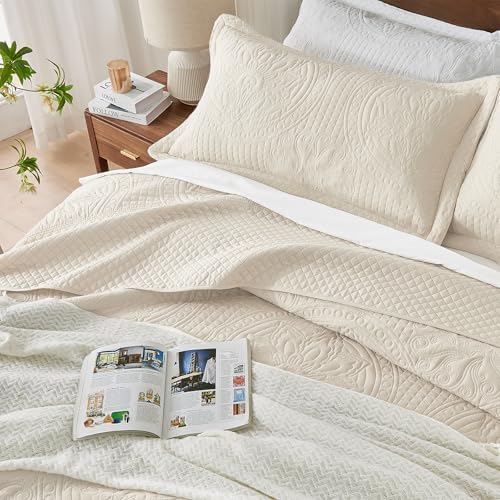 Qucover Oversized King Bedspread 128x120, Soft Microfiber California King Quilt Set, 3 Piece Extra Large King Bed Spreads, Ultrasonic Quilting Vintage Pattern Coverlet, Beige