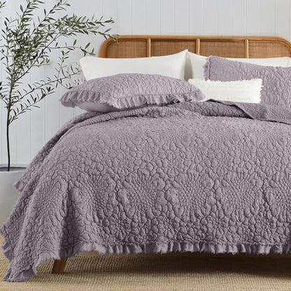 HORIMOTE HOME Shabby Chic Ruffled Quilt Twin Size, Grey Purple Stone-Washed Microfiber Lightweight Crinkled Farmhouse Rustic Bedding Set, 2 Pieces Reversible Bedspread with Pillow Sham for All Season
