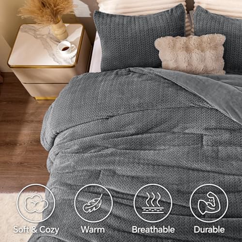 ChiXpace Fleece Queen Comforter Set Grey, Fluffy Flannel Bed Set 3 Pieces